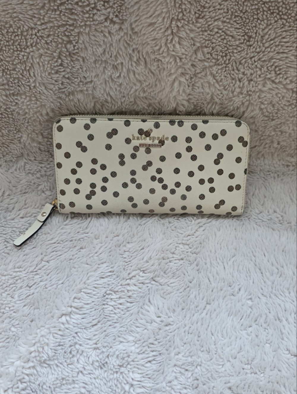 Kate Spade NY Cedar Street Lacey Wallet In Cream With Gold/Brown Confetti Dots